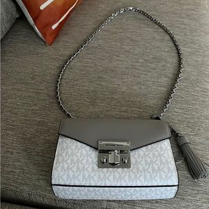 Michael Kors Crossbody bag